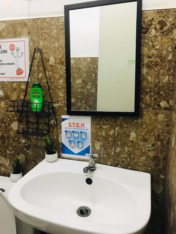 Queen'S Room Rental 4 爱妮岛 外观 照片