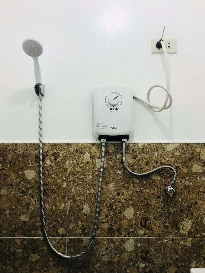 Queen'S Room Rental 4 爱妮岛 外观 照片